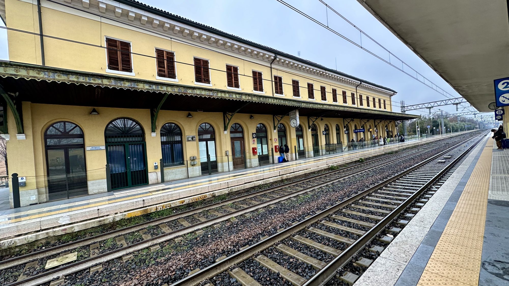 The platform and station building at Desenzano del Garda